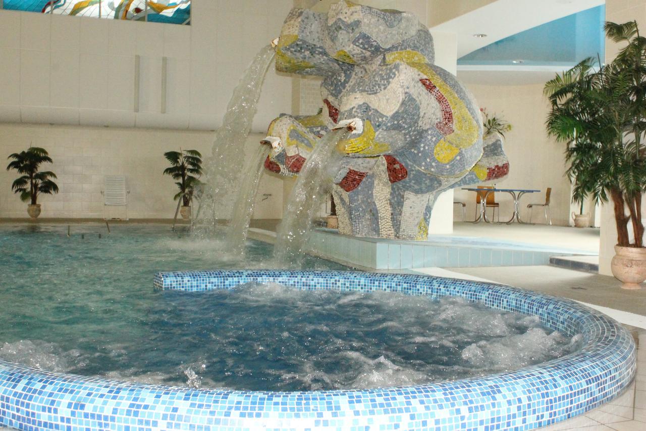 Zhemchuzhina Health Resort Hrodna Eksteriør billede